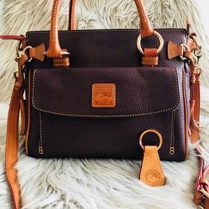 dooney medium pocket satchel
